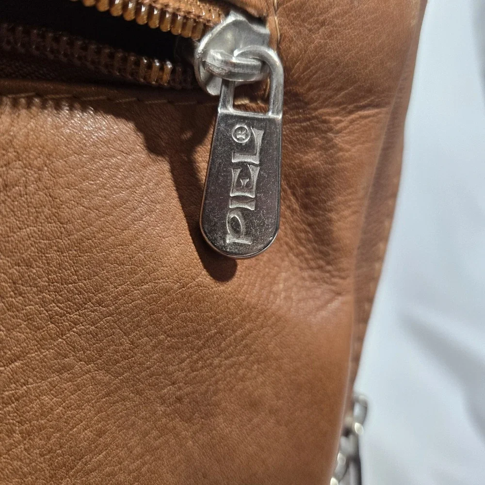 Piel Traditional Leather Backpack in Classic Brown